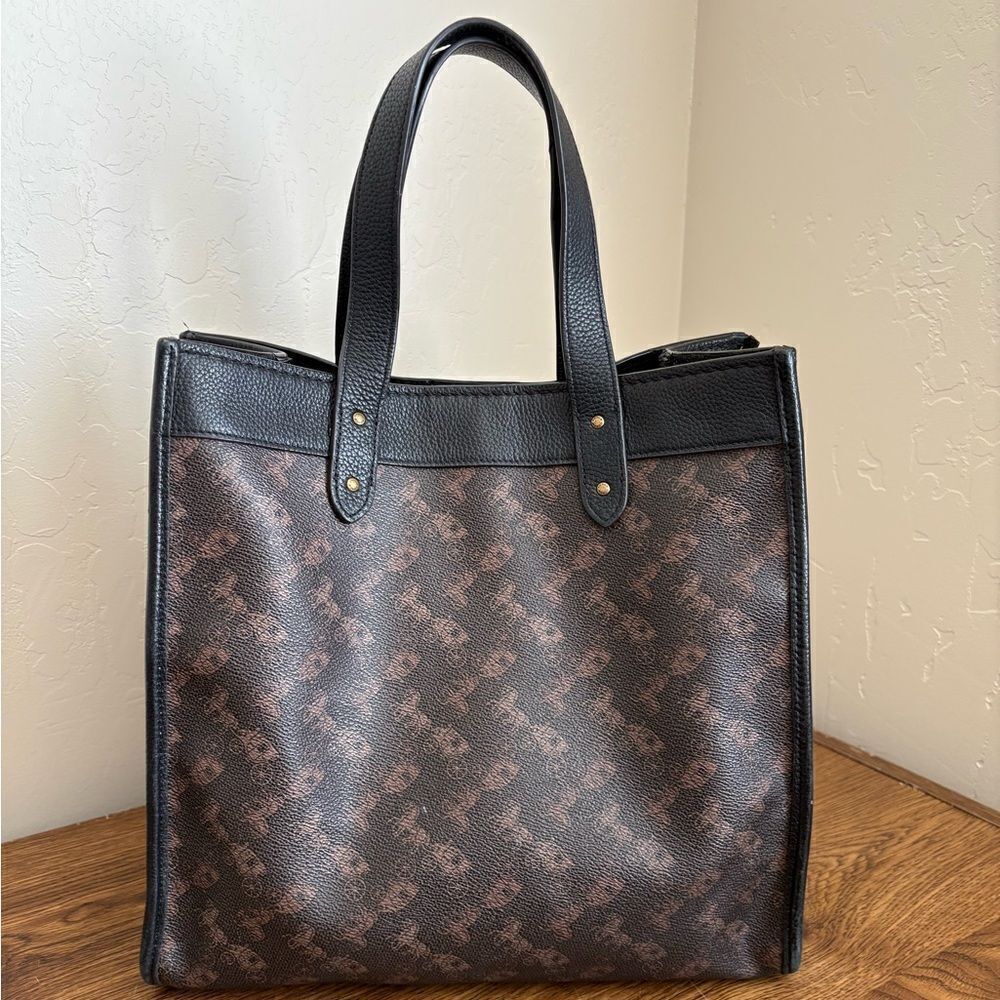 Coach Field Large Tote
